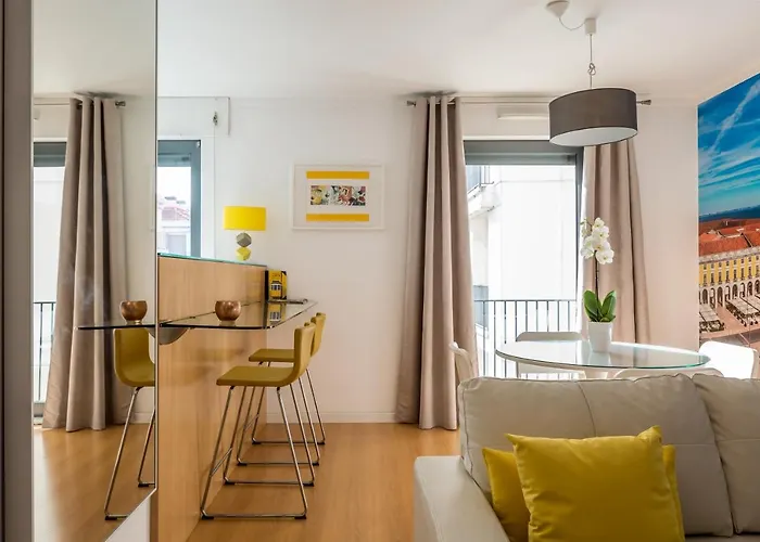 Apartment Portucale ! Downtown Premium With Parking Garage *