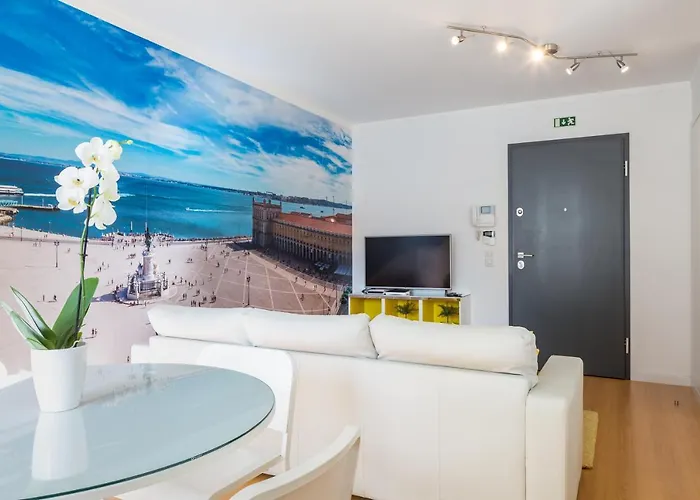 Portucale ! Downtown Premium With Parking Garage Apartment